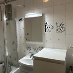 Apartament Mon *